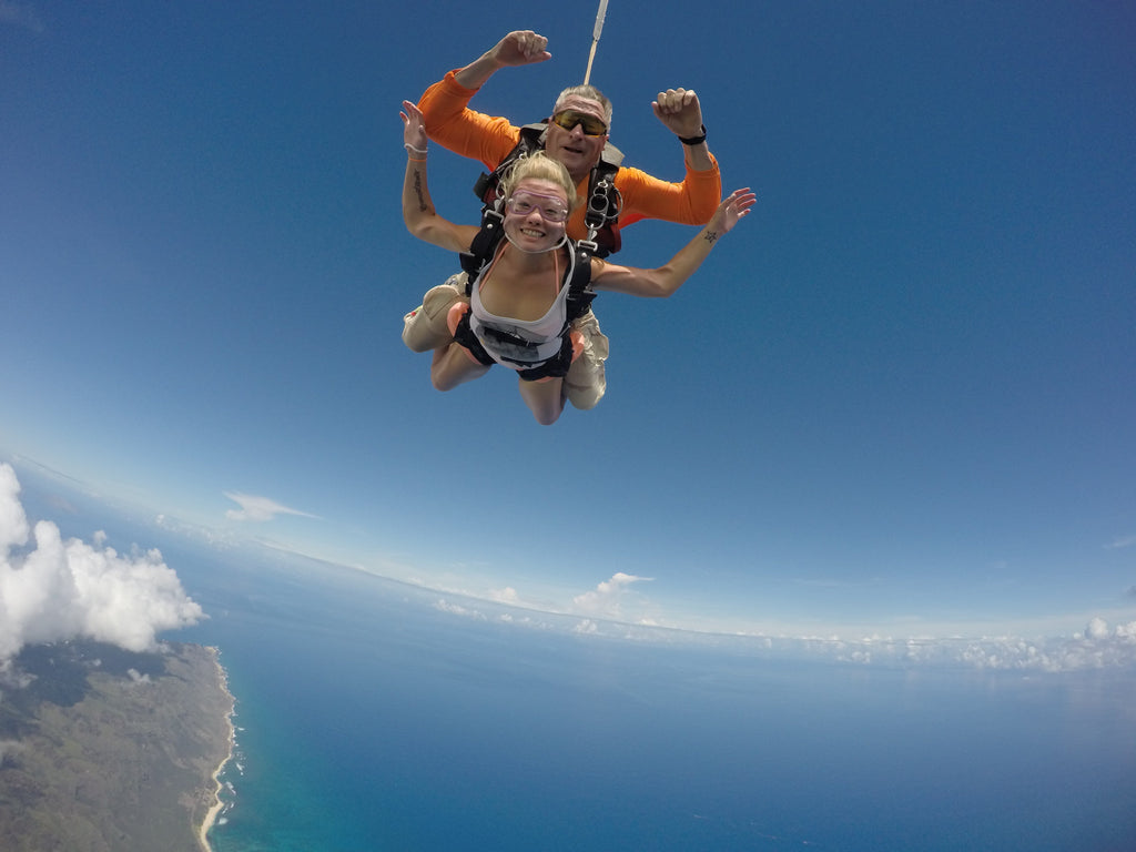 My First Skydiving Experience at Oahu, Hawaii